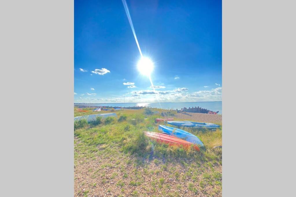 The Yellow Door Whitstable - Peaceful Retreat Close To Beach Exterior foto